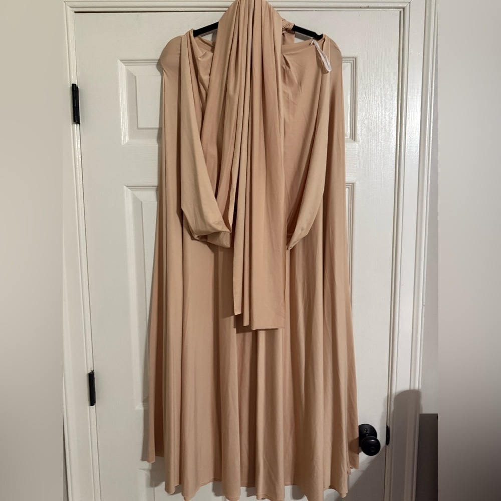 Infinity Dress - Picture 3 of 3